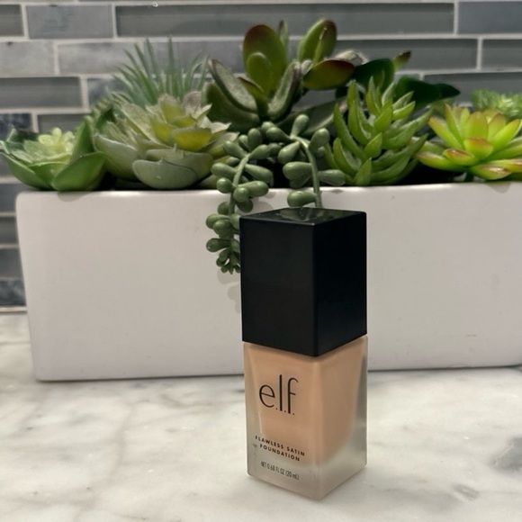 Elf Cosmetics bundle - Picture 4 of 12